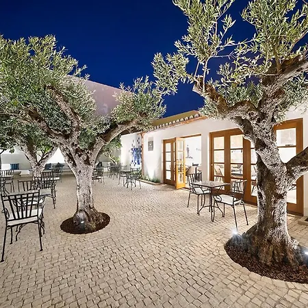 Eleven Boutique House And Garden *